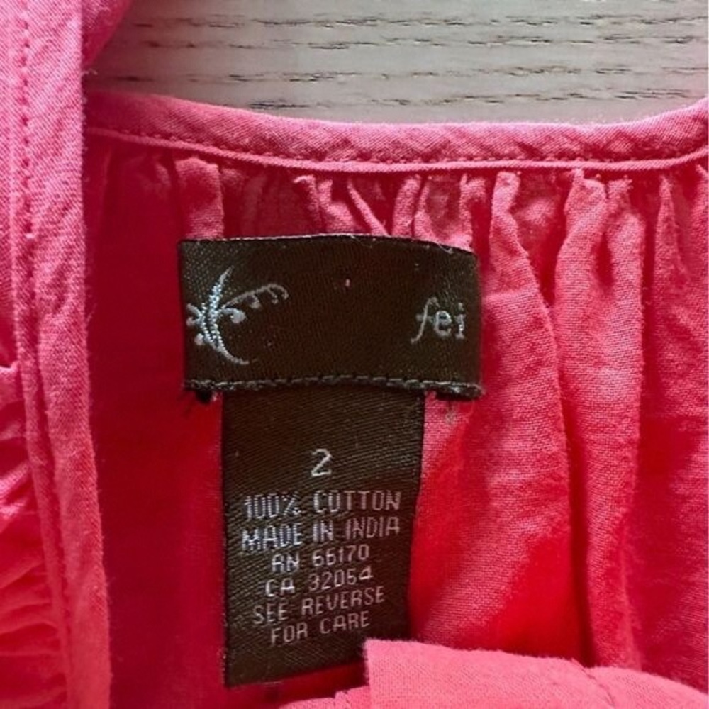 Pink Sleeveless Button-Down Top - Picture 2 of 6